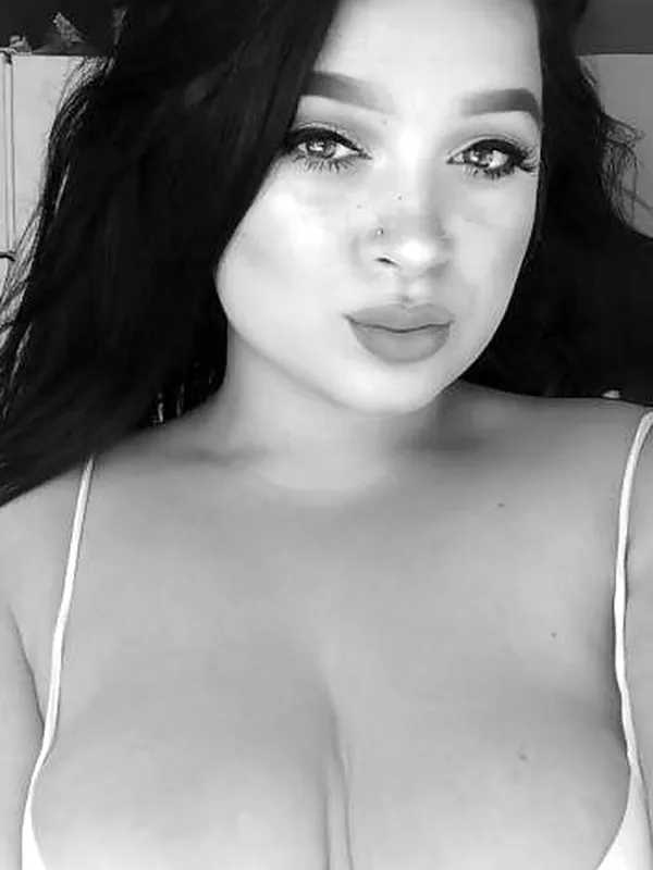Léa, 24 ans, plan sexe à Aix-en-Provence