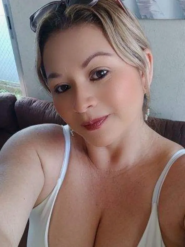 Aurore, 34 ans, plan sexe à Amiens