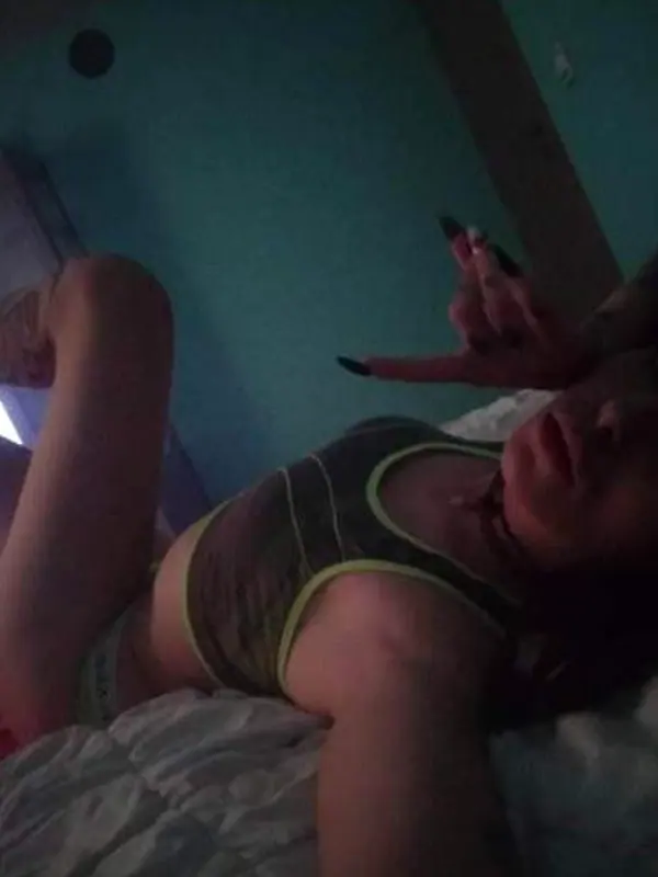 Lina, 22 ans, plan sexe à Annecy