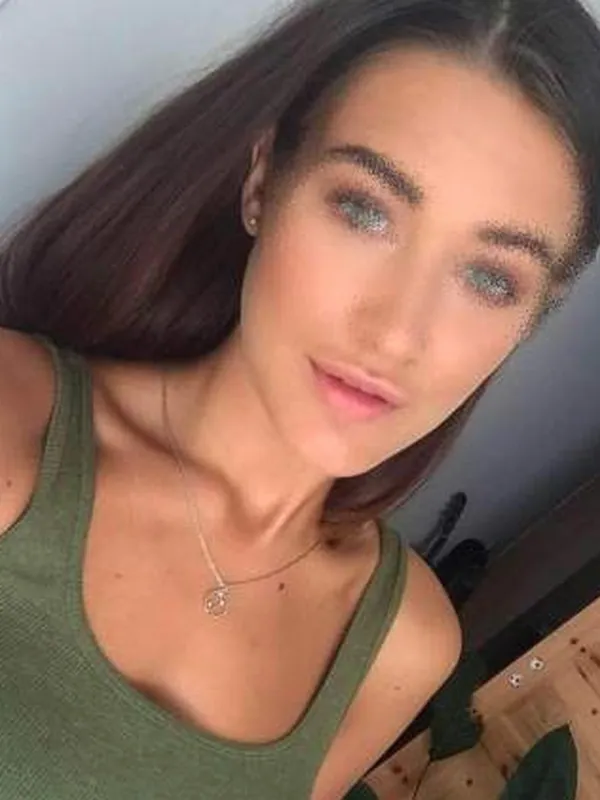 Ninon, 25 ans, plan sexe à Brest