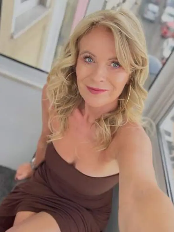 Gisèle, 54 ans, plan sexe à Cannes