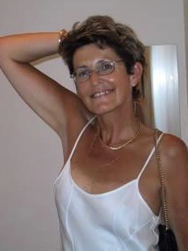 Hélène, 51 ans, plan sexe à Orléans