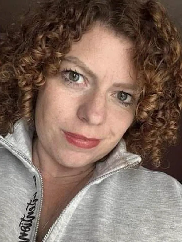 Virginie, 44 ans, plan sexe à Reims